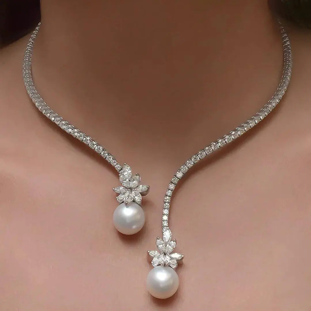 Elegant och strålande halsband med sterling silverpärlor